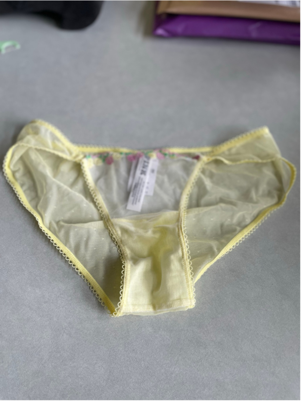 Women's Victoria's Secret PINK Panties XS Yellow Floral Mesh